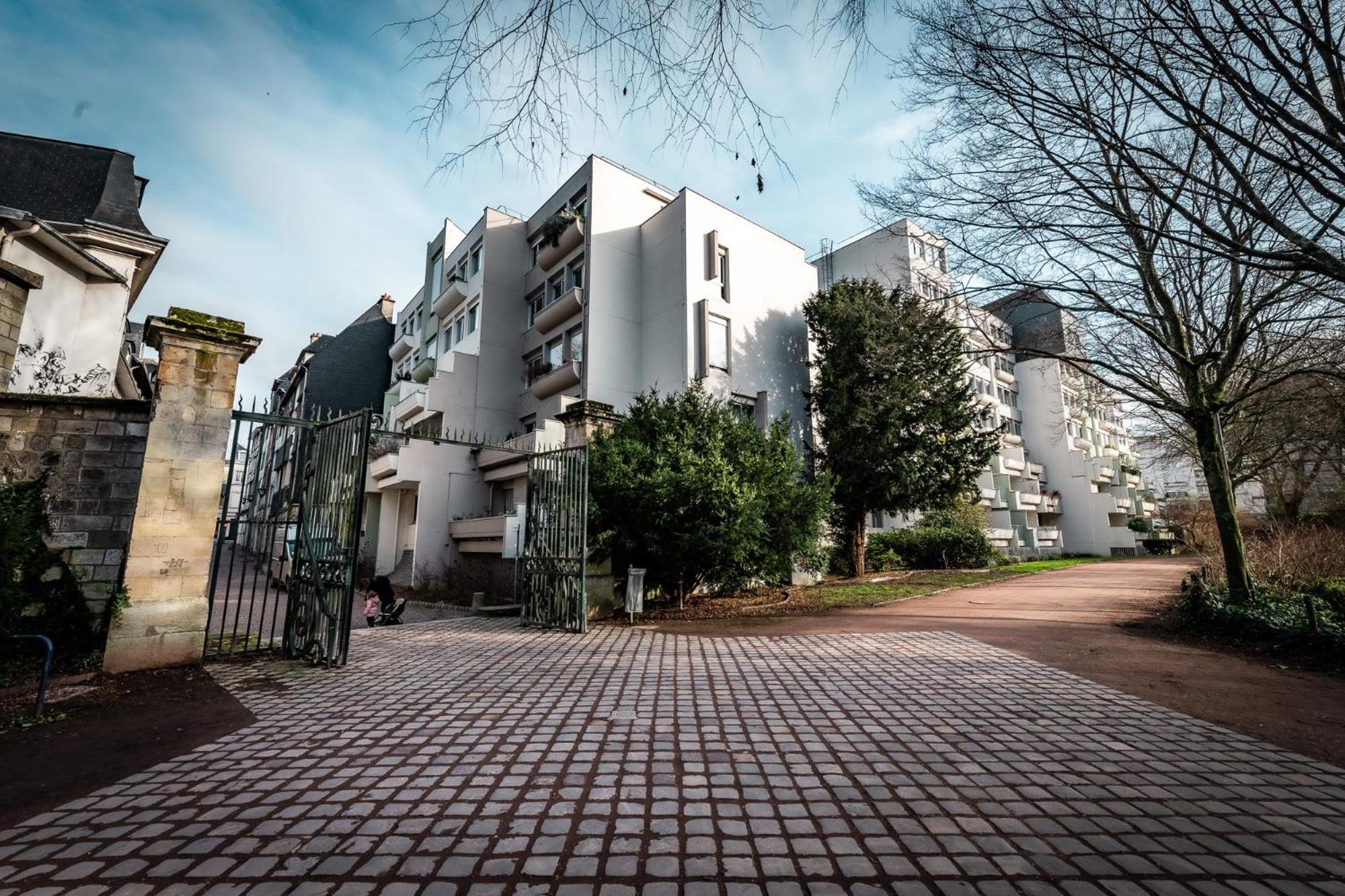 Aux Jardins De L'Hotel De Ville - Appartement Hypercentre Avec Parking Prive Руан Экстерьер фото